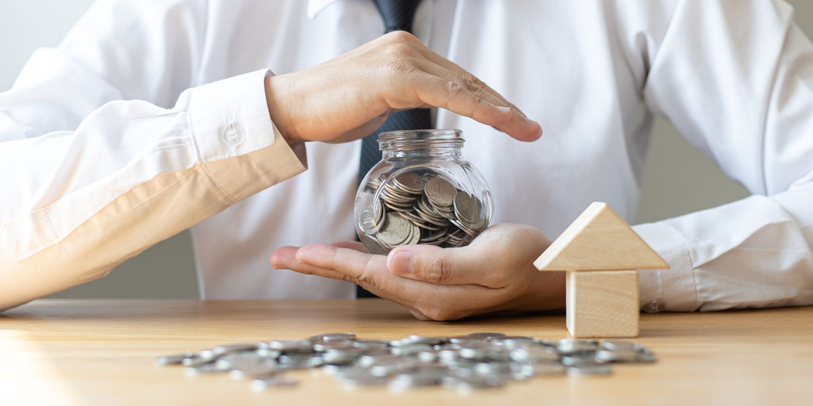 Cuenta de plica (escrow) en RD: cómo protege tu dinero durante el proceso de compra