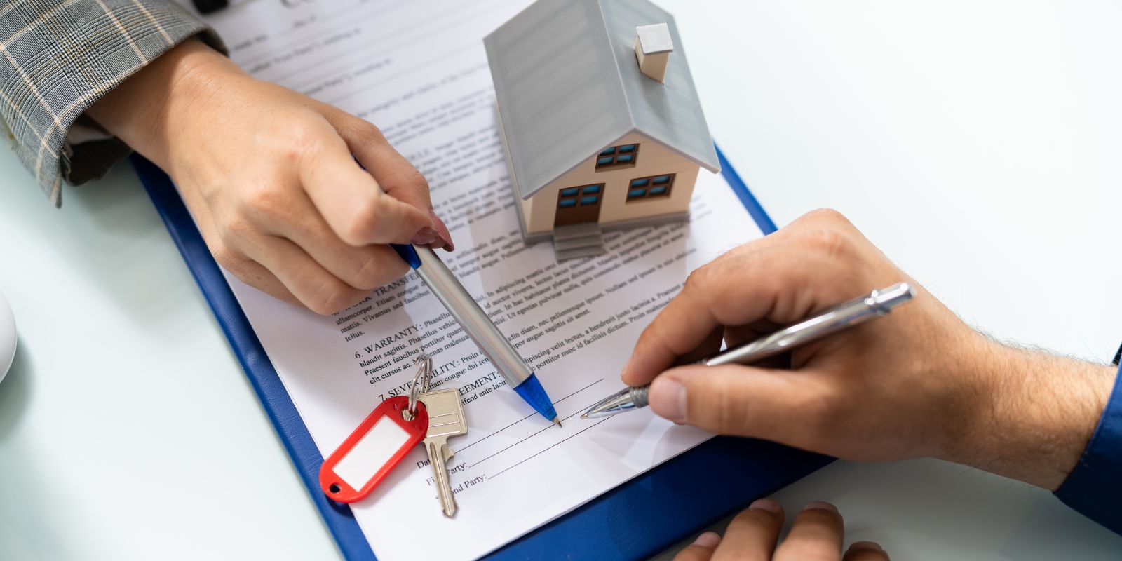 Qué hacer si tu propiedad en preventa se retrasa: derechos del comprador extranjero en RD